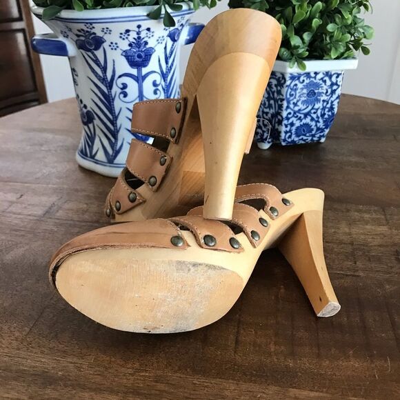 Vintage Wild Pair Platform molded plastic heels 8 - Picture 5 of 5